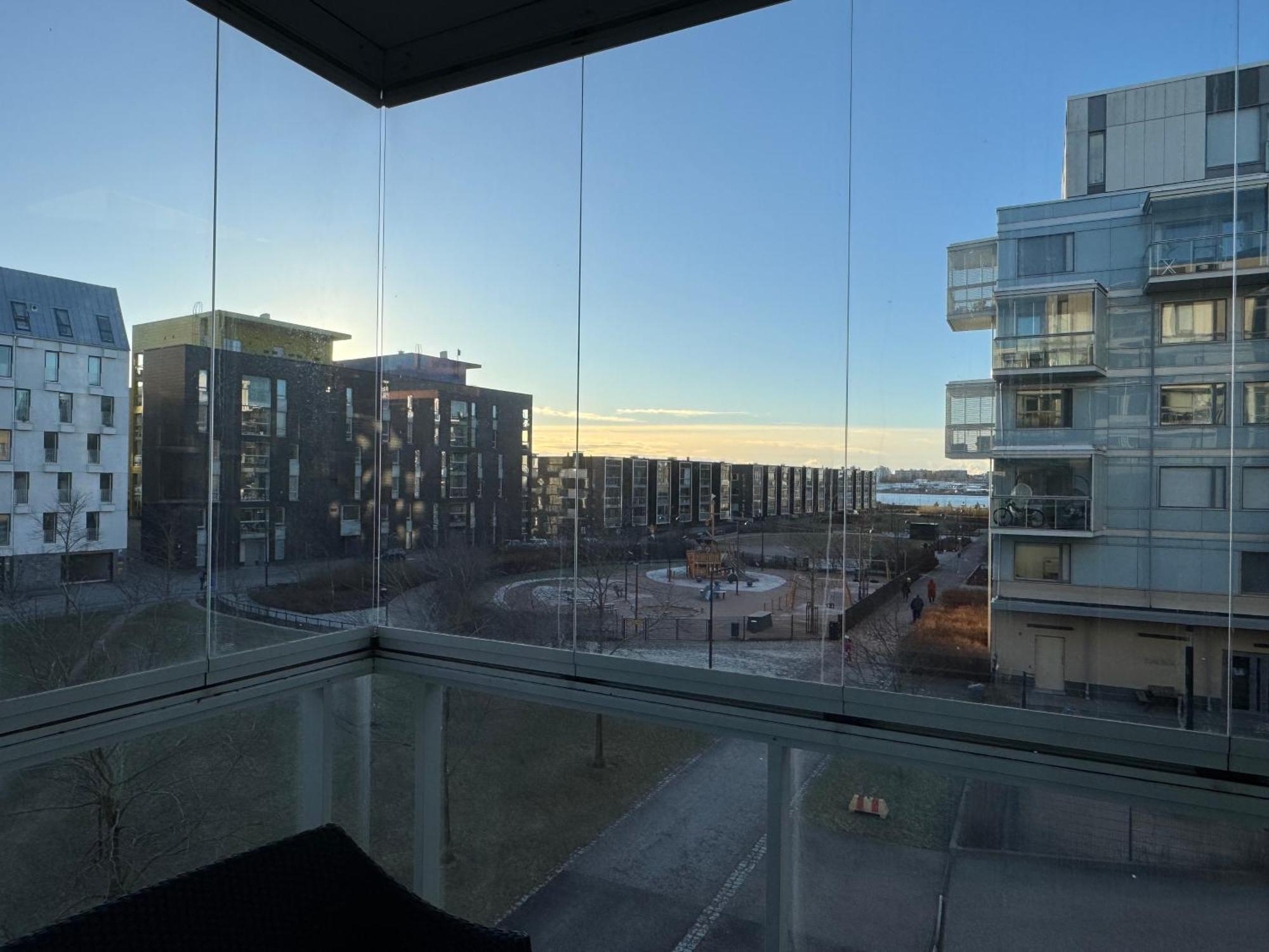 Gella Canalside Apartments With Sauna And Balcony In Address Saukonpaadenranta 4 Хельсинки Экстерьер фото