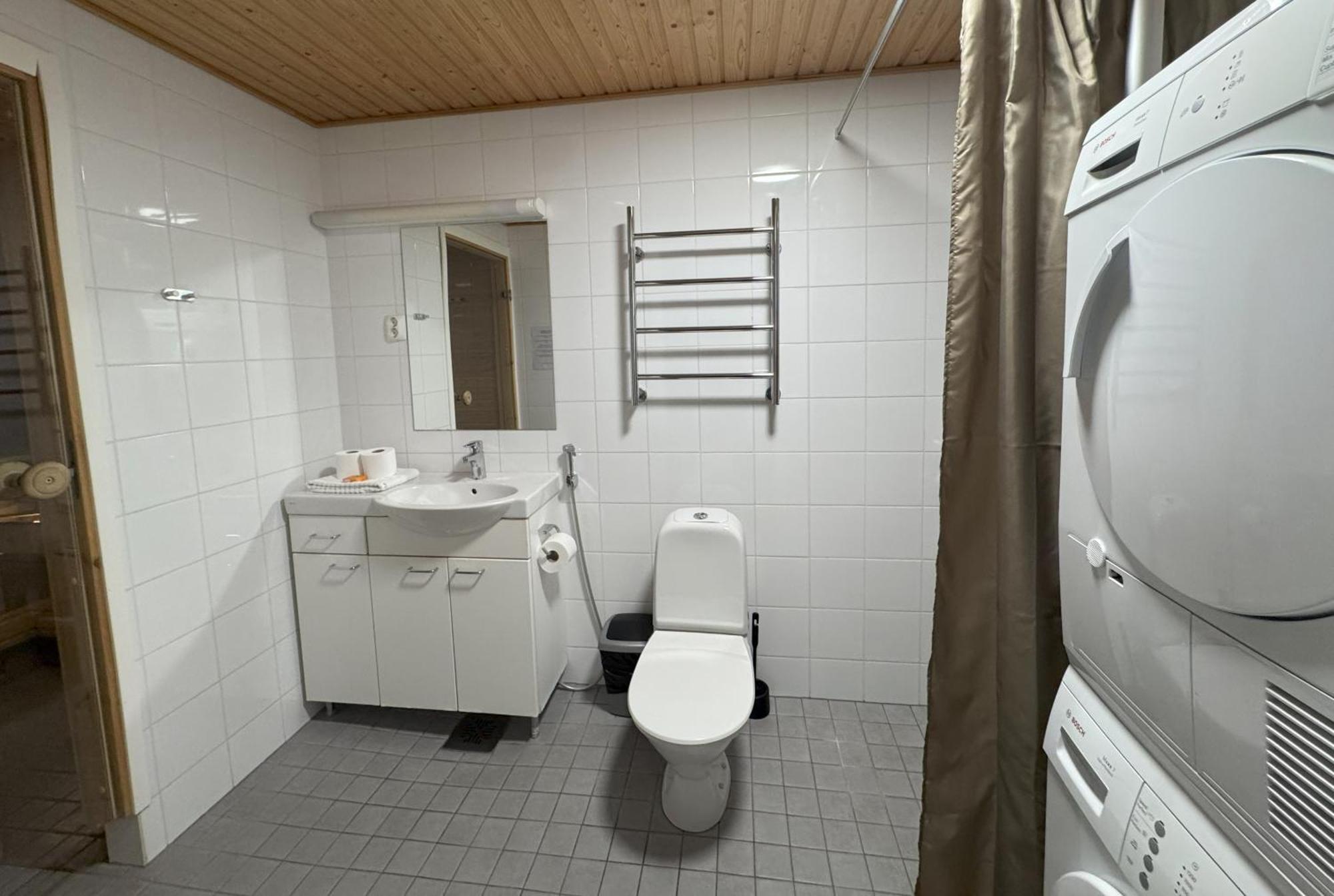 Gella Canalside Apartments With Sauna And Balcony In Address Saukonpaadenranta 4 Хельсинки Экстерьер фото